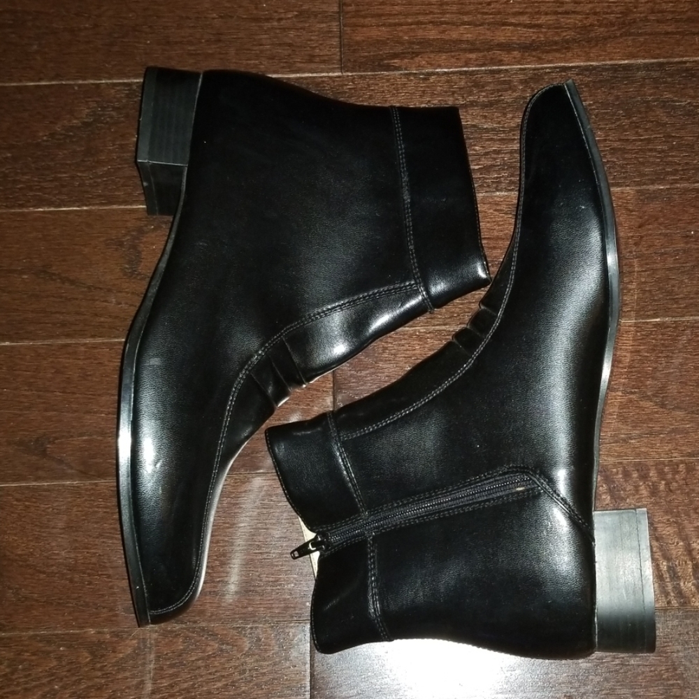 Black zip up shoes